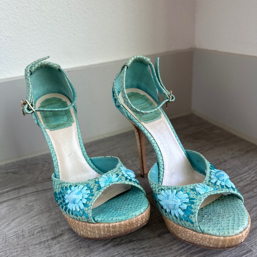 Dior Blue Snakeskin Leather and Floral Straw Logo Charm Slingback